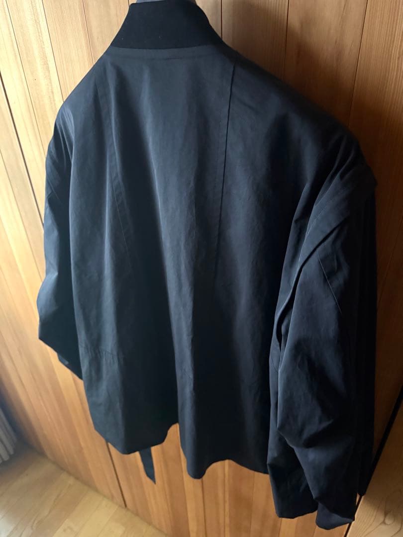 STERNBERG/ユーティリティボンバージャケット