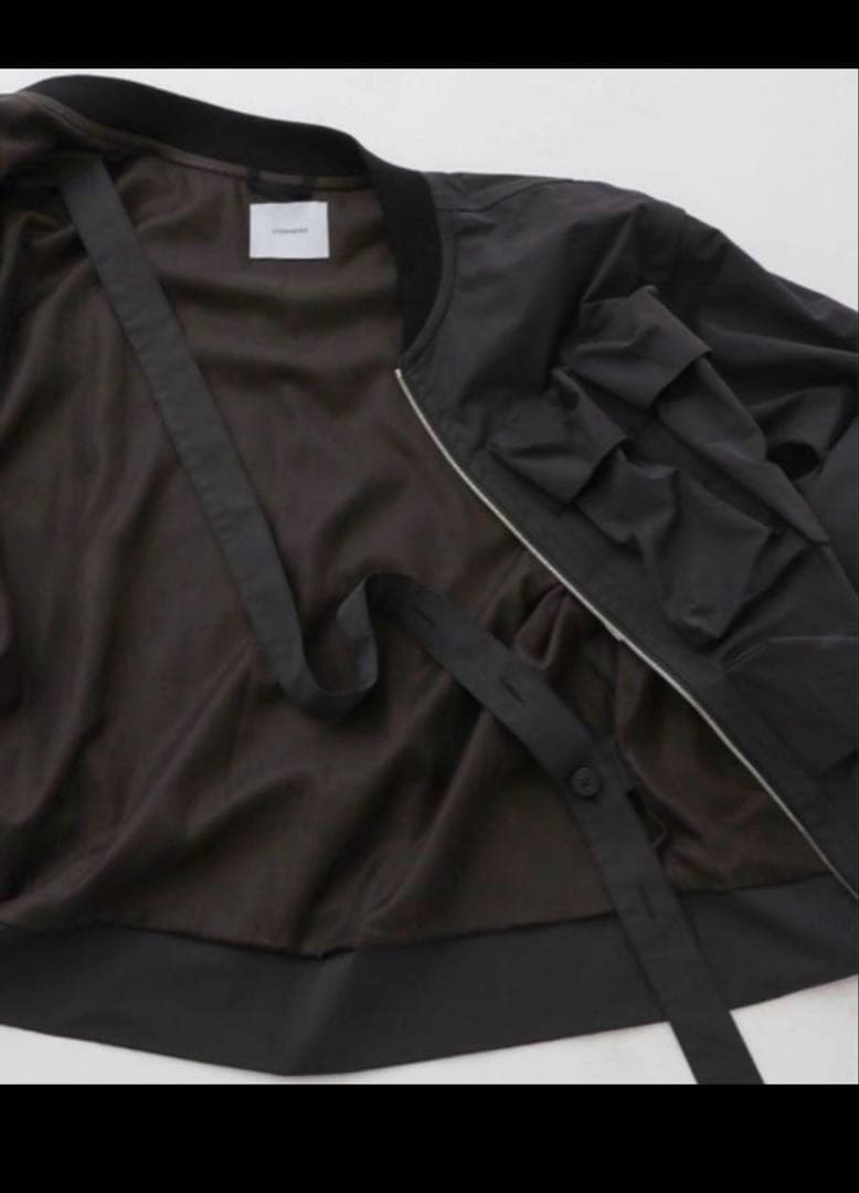 STERNBERG/ユーティリティボンバージャケット