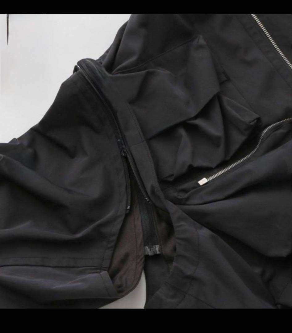 STERNBERG/ユーティリティボンバージャケット