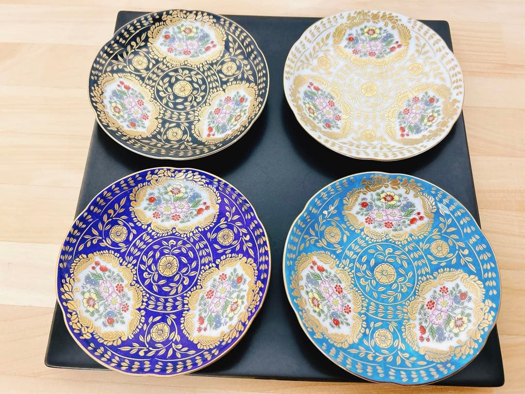有田焼　幸楽窯　ベルサイユシリーズ小皿　4点セット