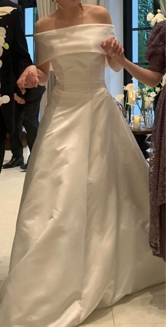 YNSウェディングドレス【えり】