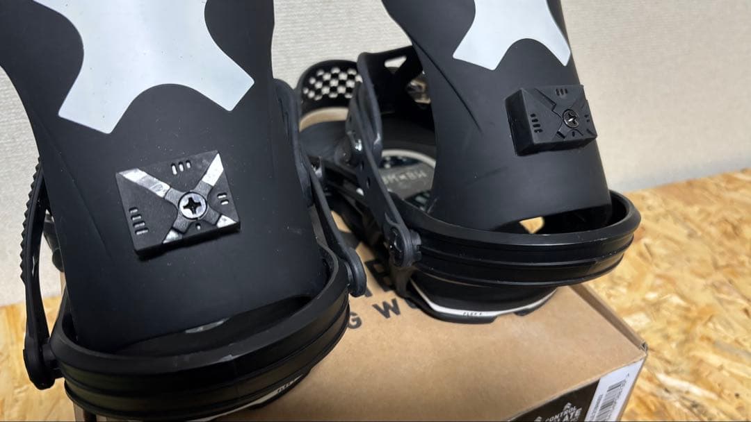 か*ず様 BENTL AXTION スノーボード ビンディング M