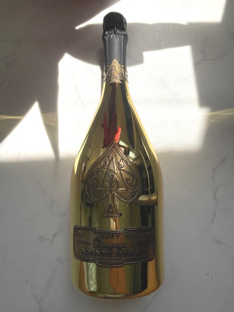 新品未開封　Armand de Brignac ゴールドシャンパン 750ml