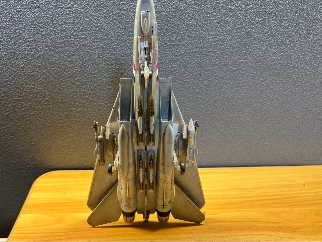 タミヤ　1/72 F-14D トムキャット　バウンティハンターズ　　戦闘機