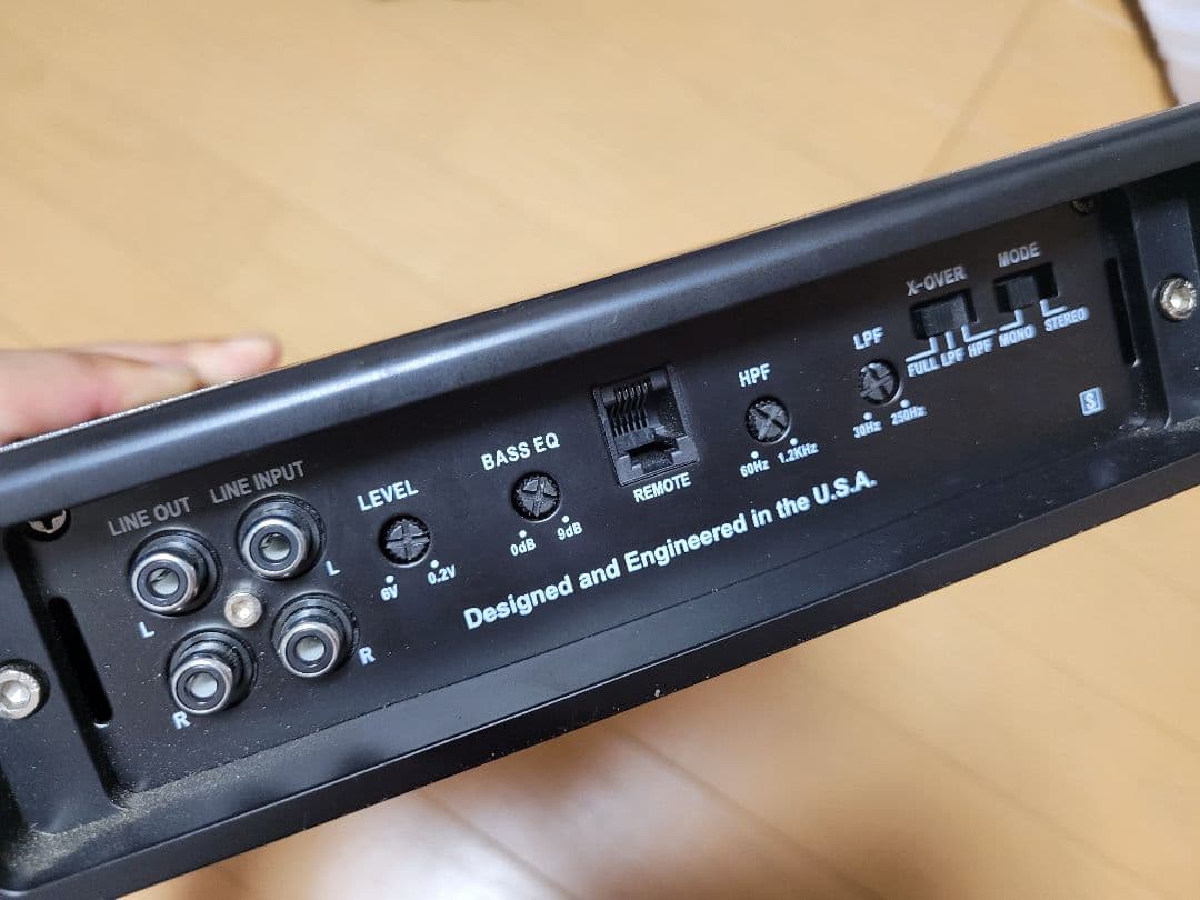 CRUNCH 3000W アンプ カーオーディオ