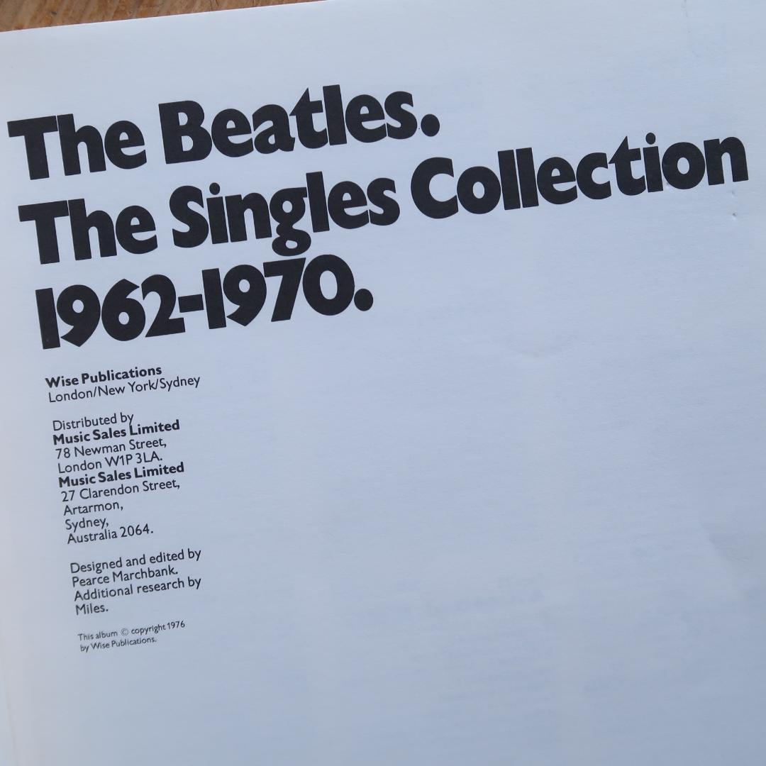 セール！ 洋楽譜　 ビートルズ　シングルコレクション 1962-70