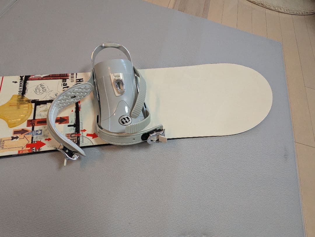 スノーボード アートワーク付き バインディング付