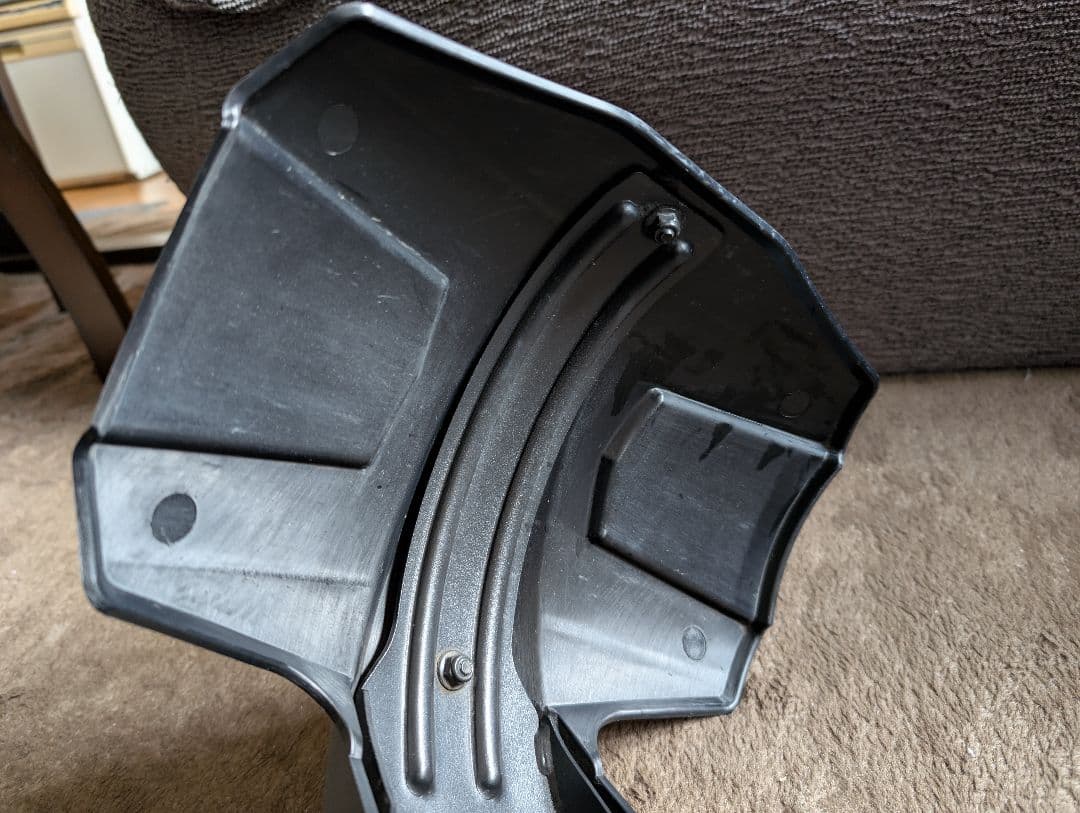 GIVIスプラッシュガード Tracer9GT用 RM2159+RM02 セット