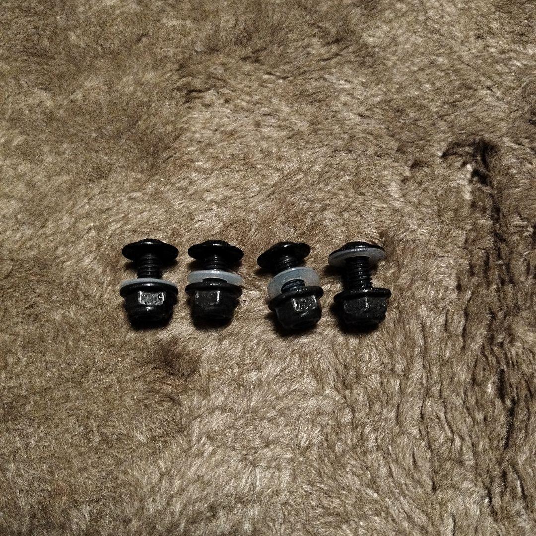 GIVIスプラッシュガード Tracer9GT用 RM2159+RM02 セット