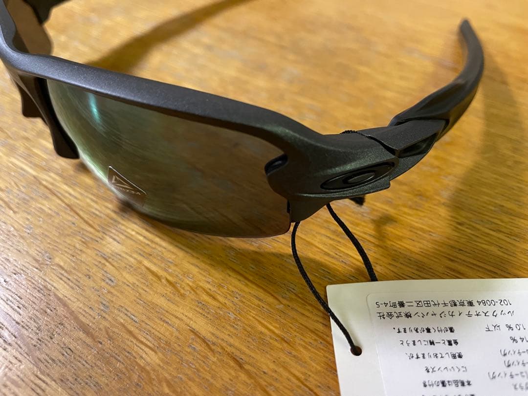 Oakley スポーツサングラス ブラックフレーム グレー