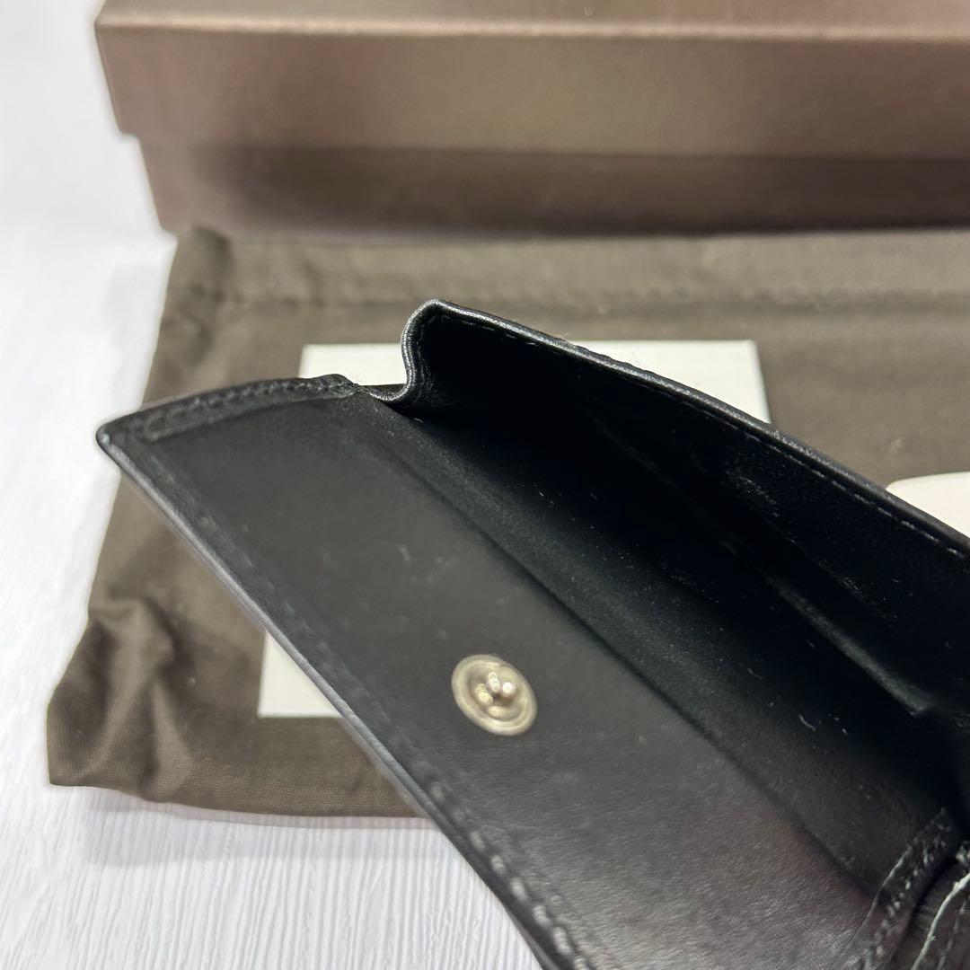 新品同様‼️ グッチ　GUCCI 財布　二つ折り　折り財布　シマレザー