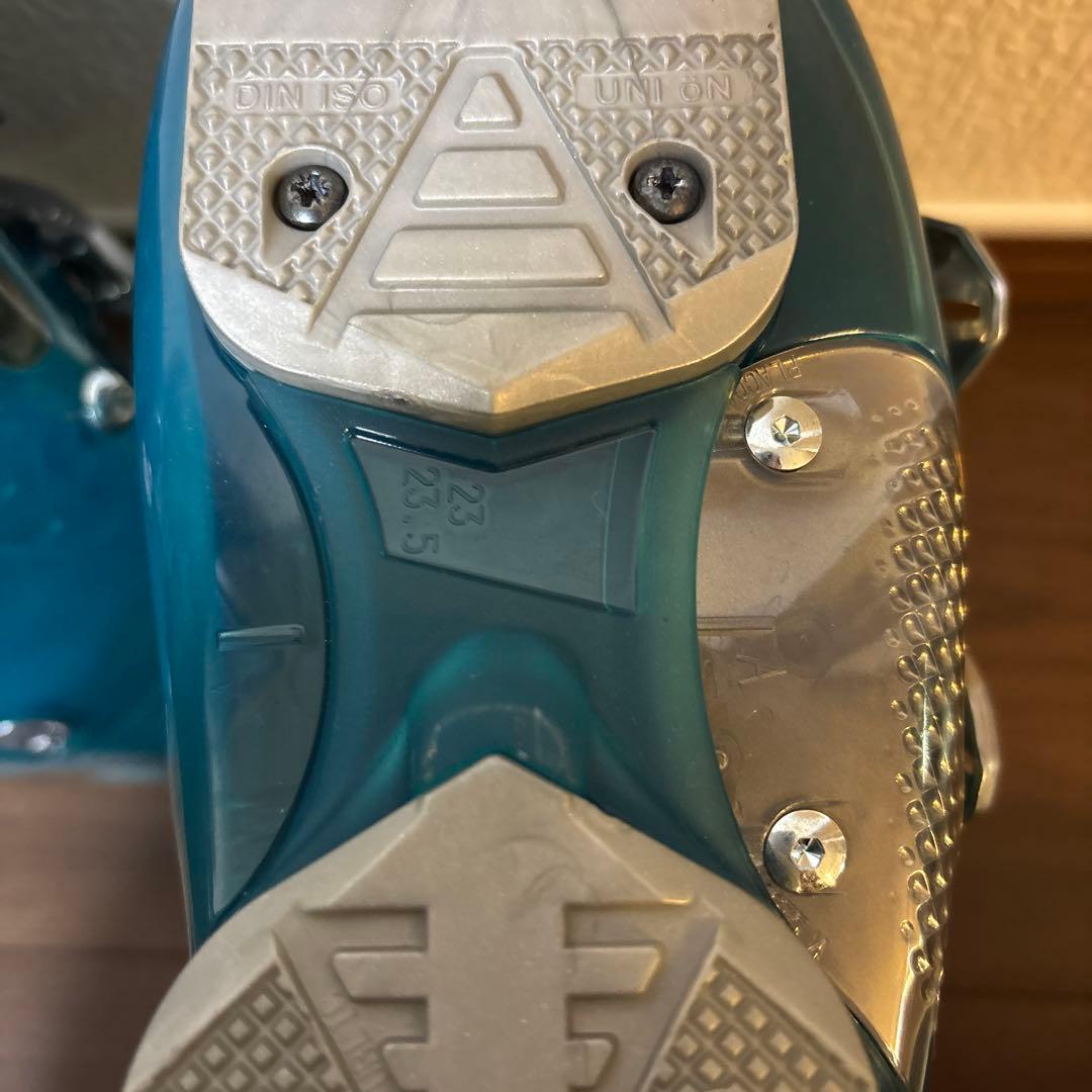 HEAD スキーブーツ SUPER MACRO 23.5㎝