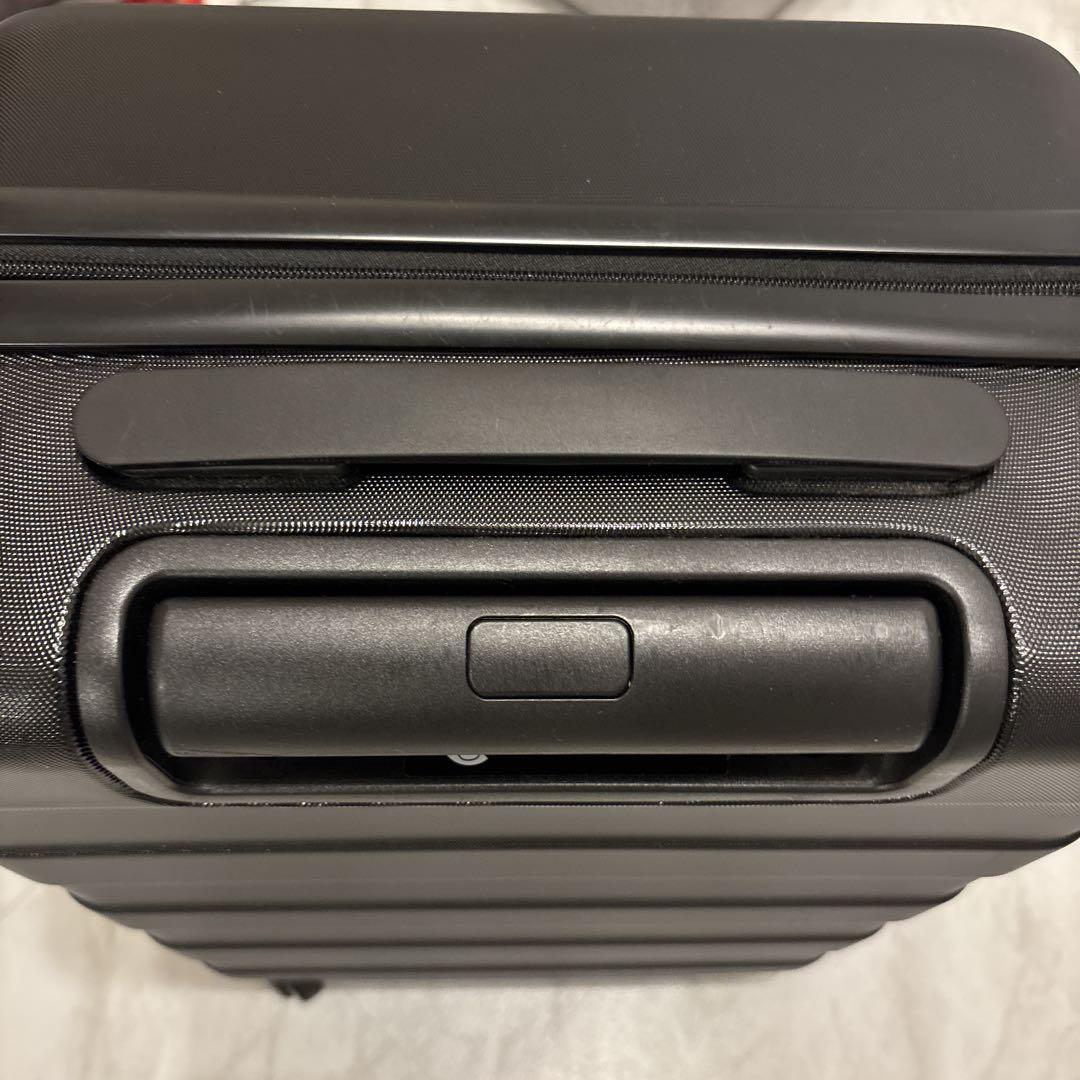 無印良品 バーを自由に調節できる ハード キャリケース 36L ブラック　黒