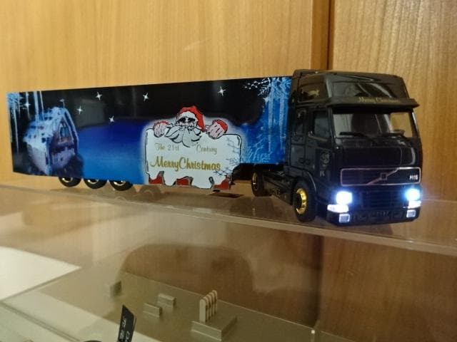 キーエンス 1/87 RC ミニトレーラー デスクランナー（Xms・エデション）