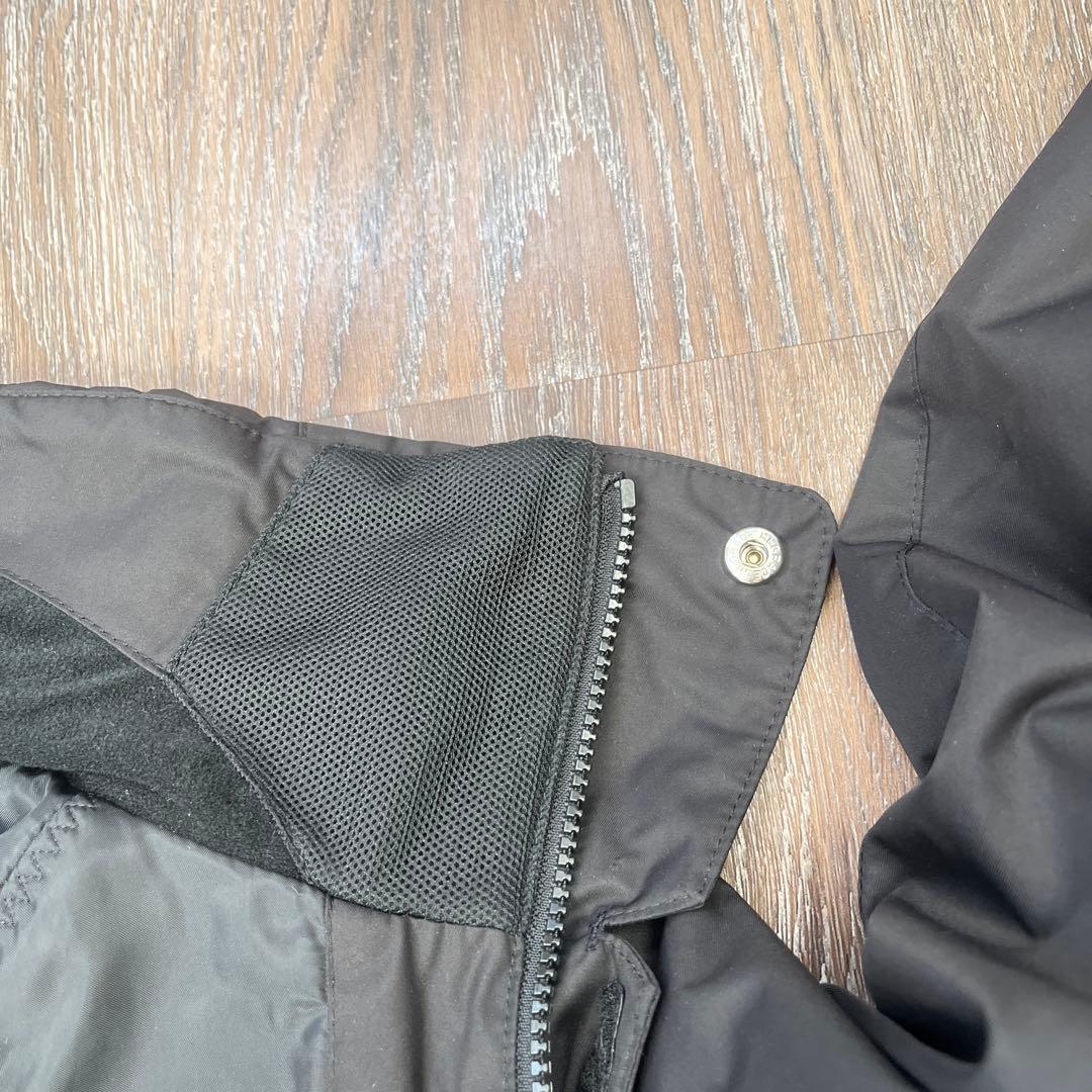 DESCENTE デサント セットアップ　上下　スキーウェ男性　メンズ　xo