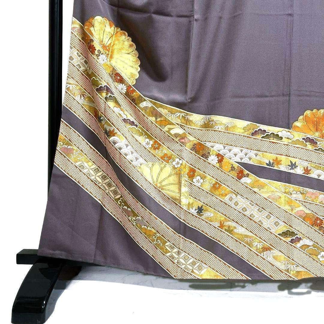 色留袖　金駒刺繍　三つ紋　菊花　七宝　青海波　松竹梅　着物　092a u