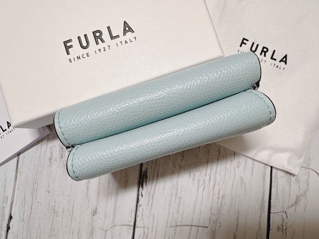 新品 FURLA ☆限定カラー☆ バビロン 三つ折り財布 ミントブルー
