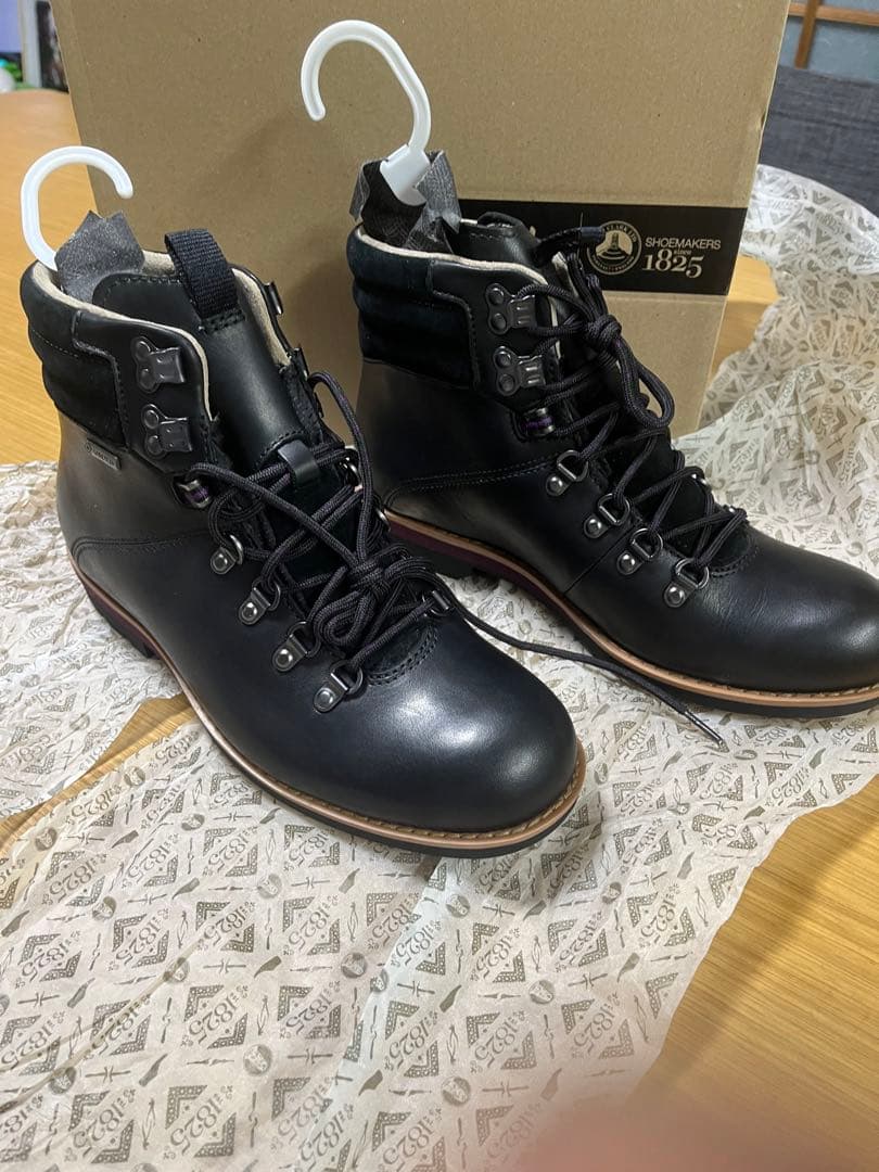 クラークスゴアテックス登山シューズ