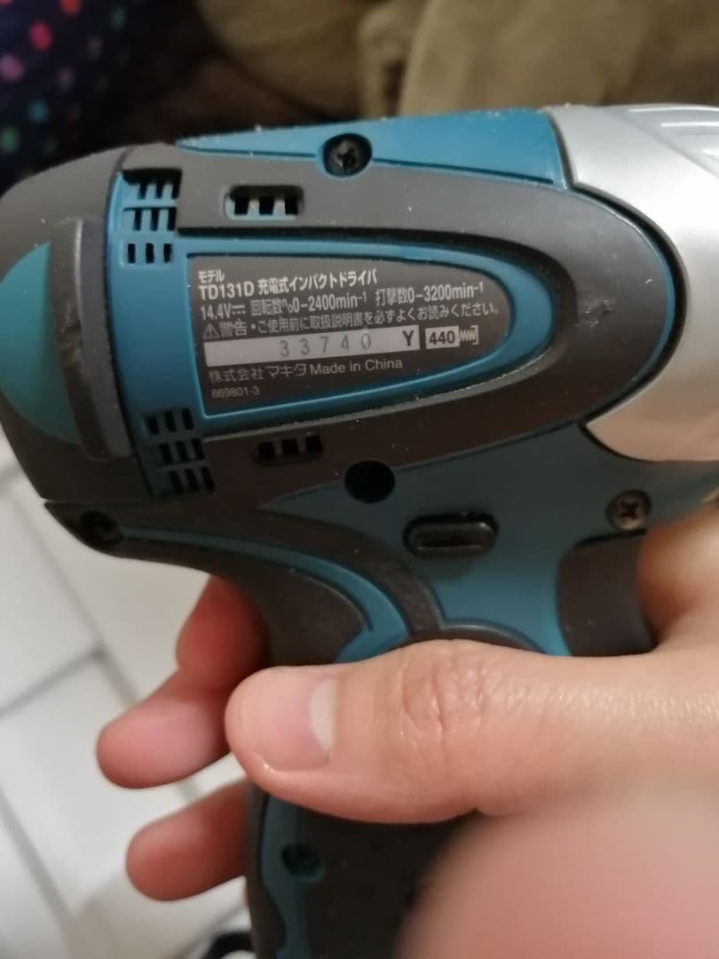 マキタ　TD131D インパクトドライバ14.4v