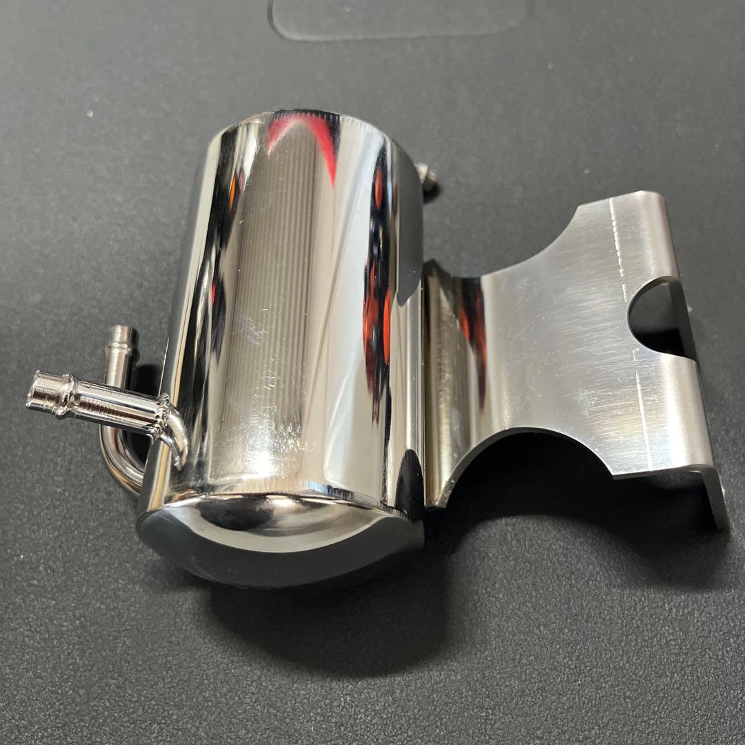 【ワンオフ】　シャリー　オイルキャッチタンク