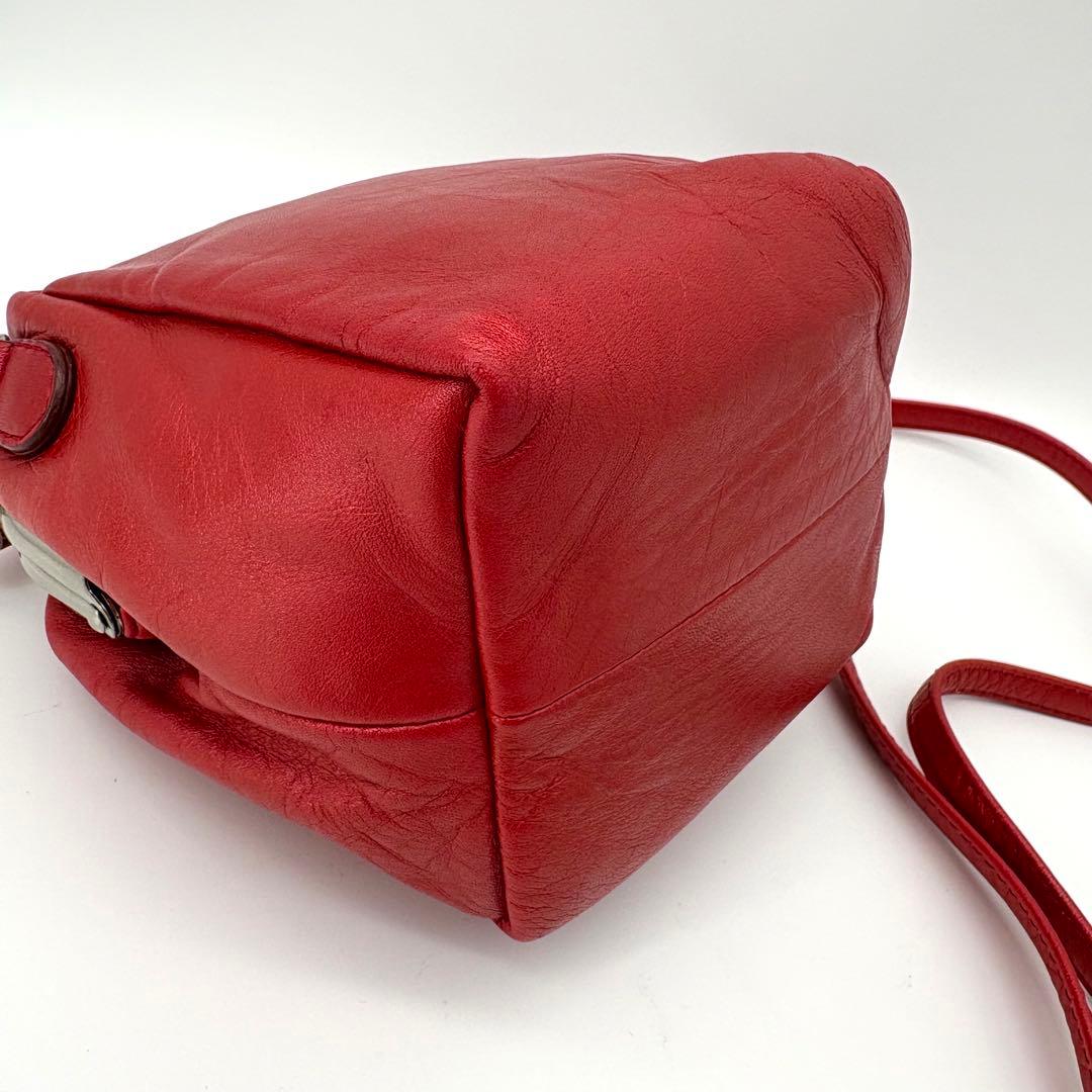 美品 カワカワ ミニショルダーバッグ がま口 スクエア ポシェット レアカラー