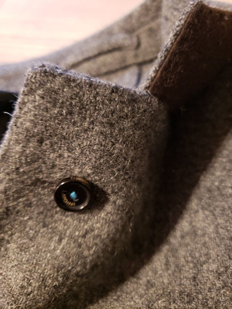 美品ラルディーニ　46　グレージャケットです。