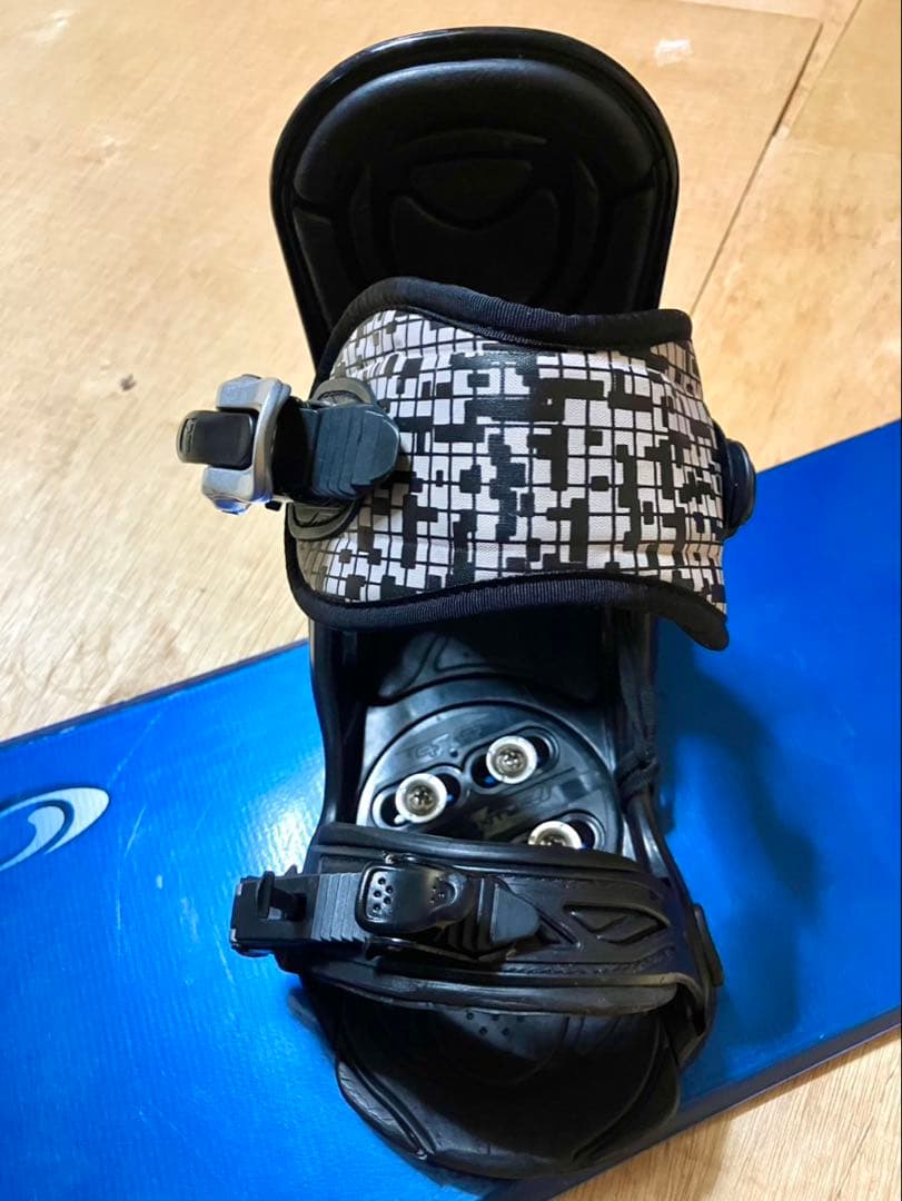 SALOMON スノーボードセット サロモン ボードバック付き 送料無料！