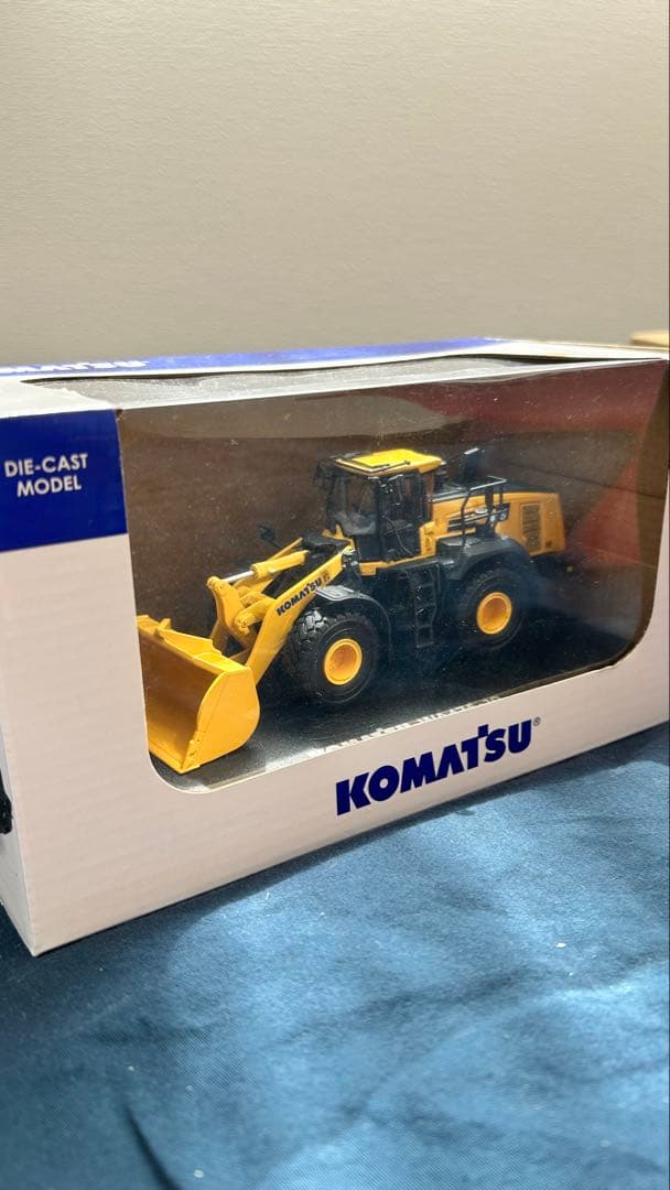 【値下げ】レア⭐︎訳あり大特価　コマツ WA475-10 フィギュア