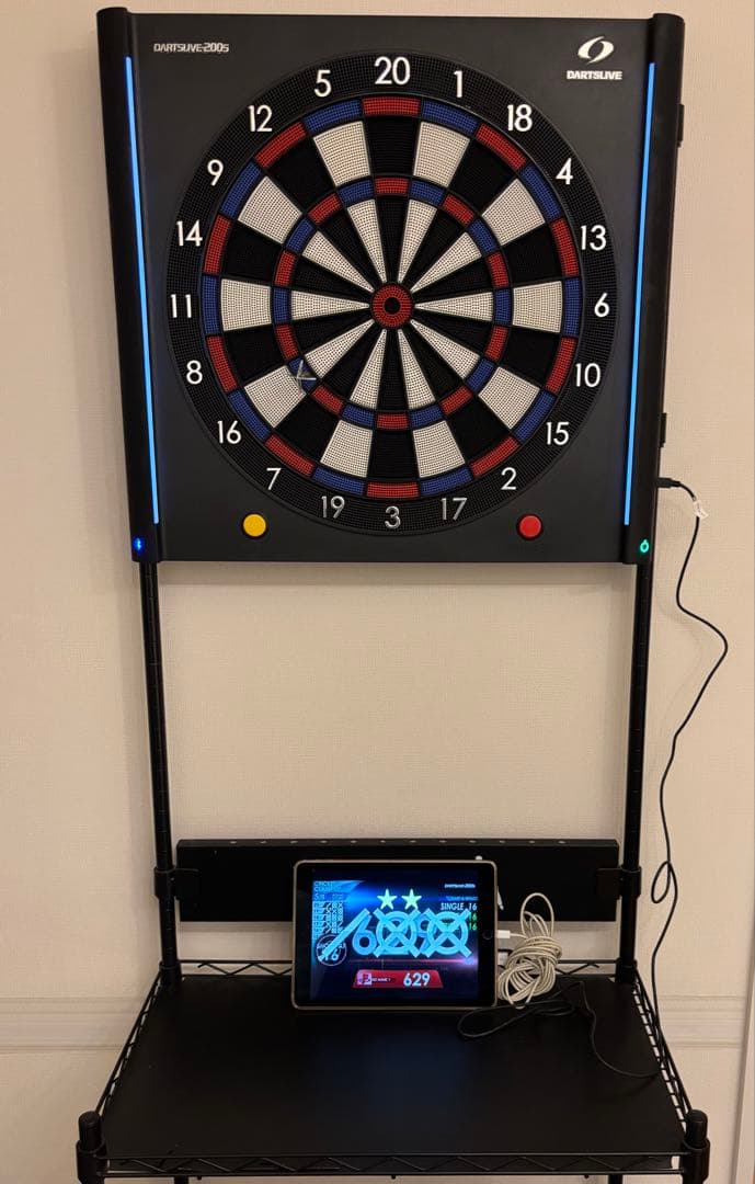 【送料込み】DARTSLIVE-200S ダーツライブ200S 専用ラック付き