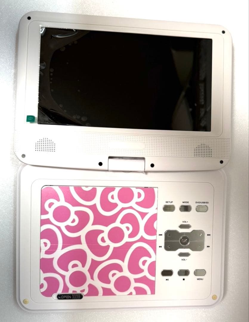 【希少】【美品】◼︎Hello Kitty◼︎9インチ★ポータブルDVDプレーヤー★