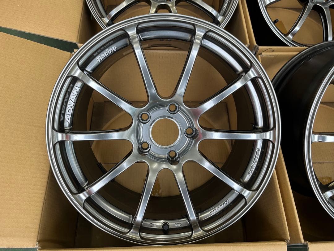 T*o様 希少❗️ADVAN Racing‼️RSⅡ 18×8.5J 4本中古