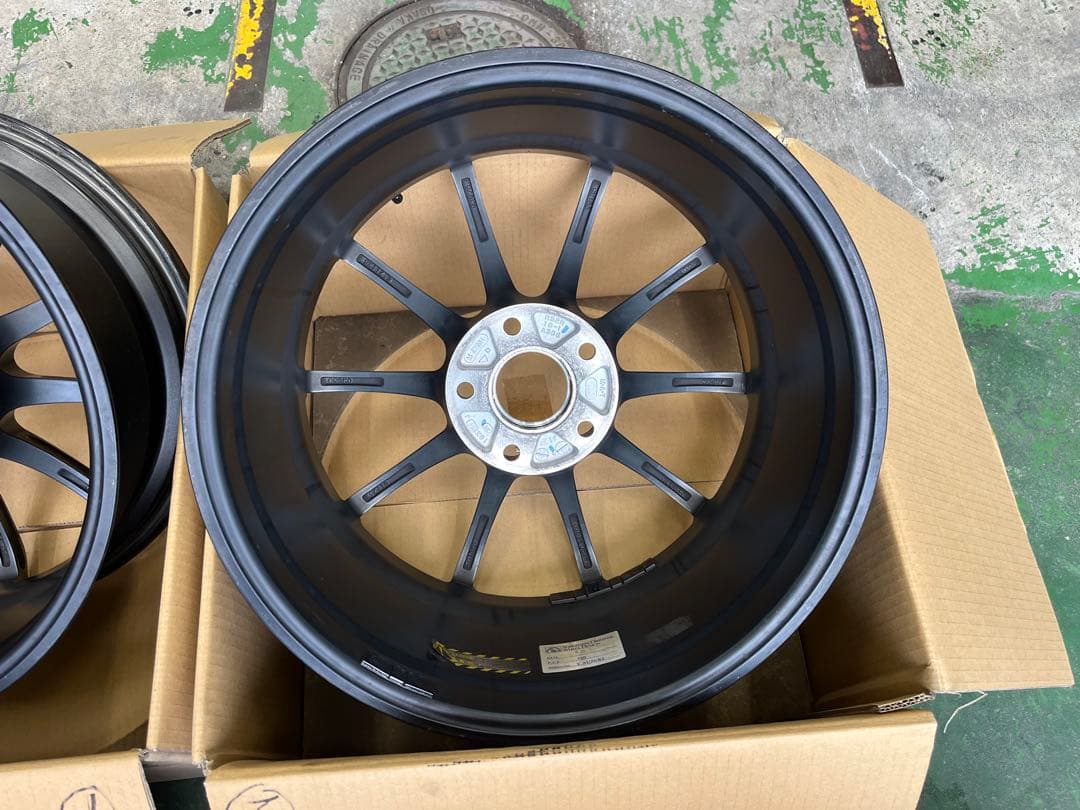 T*o様 希少❗️ADVAN Racing‼️RSⅡ 18×8.5J 4本中古
