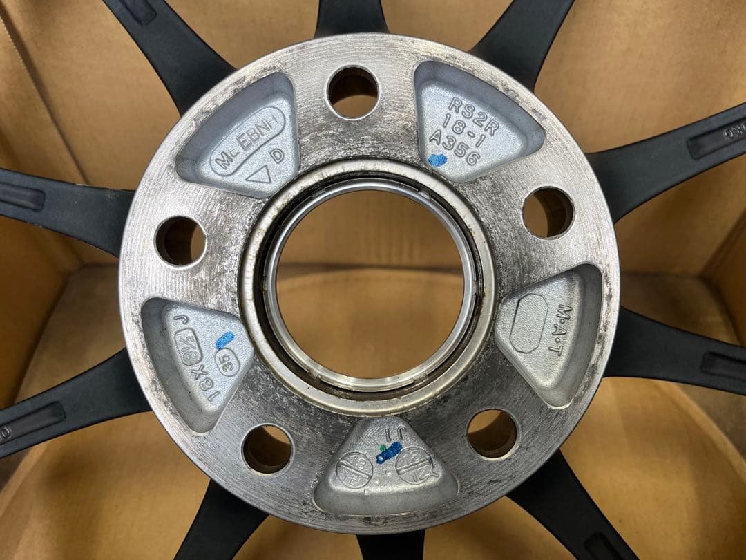 T*o様 希少❗️ADVAN Racing‼️RSⅡ 18×8.5J 4本中古