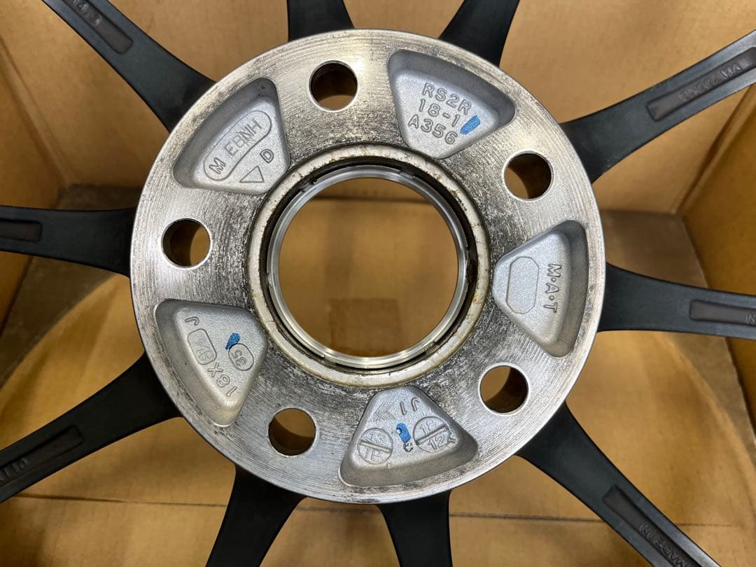 T*o様 希少❗️ADVAN Racing‼️RSⅡ 18×8.5J 4本中古