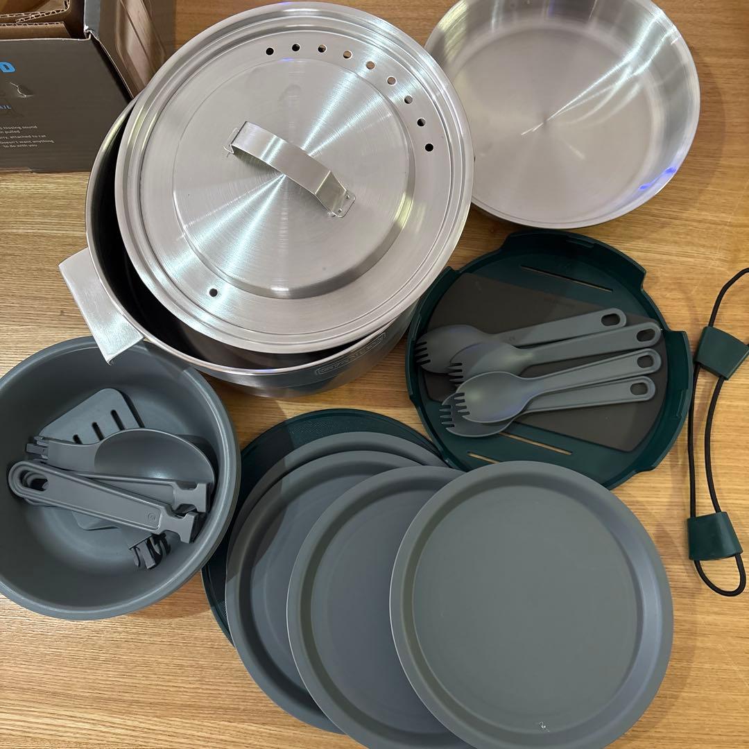 スタンレー ベースキャンプクックセット　キャンプ鍋皿カトラリーセット4人用