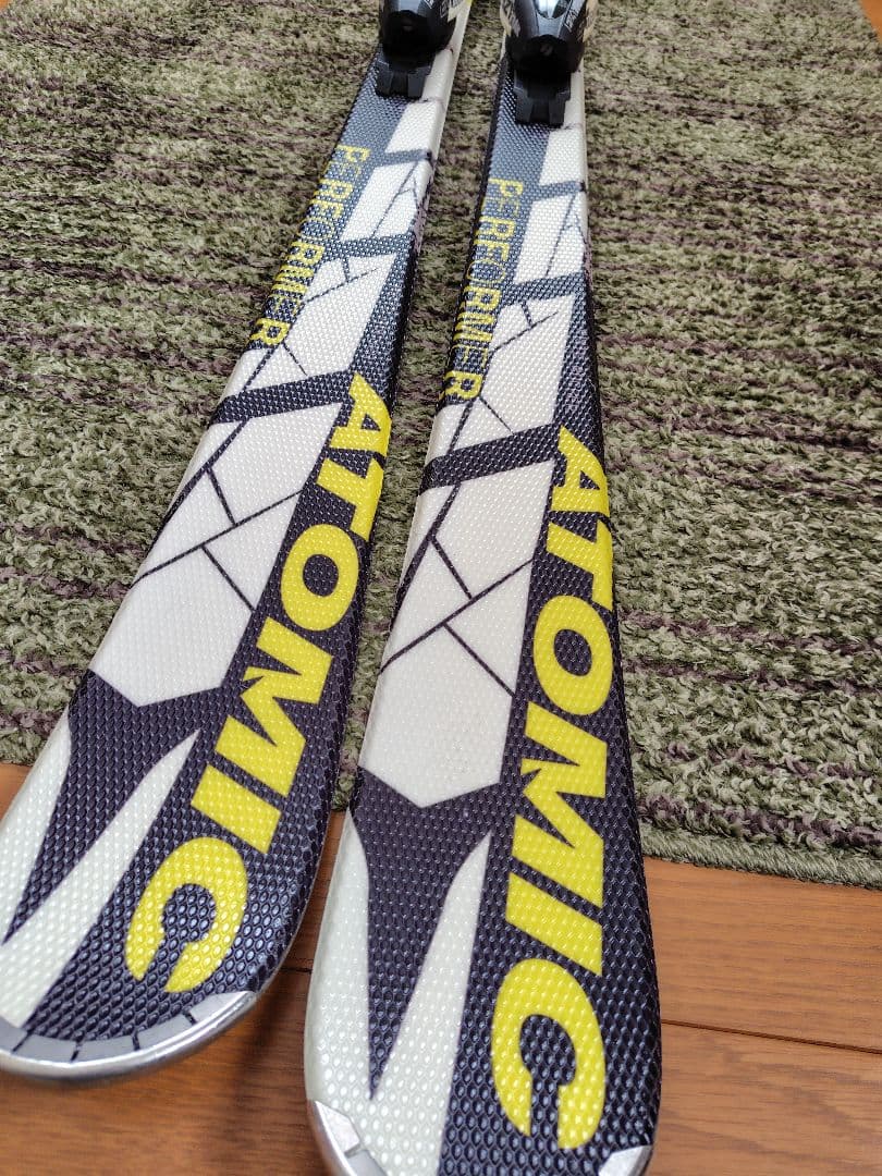 ATOMIC PERFORMER スキー 板 Tyroliaバインディング