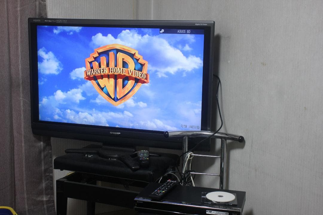 SHARP BD-W1500　ブルーレイ　1TB　リモコン　HDMI　2013年
