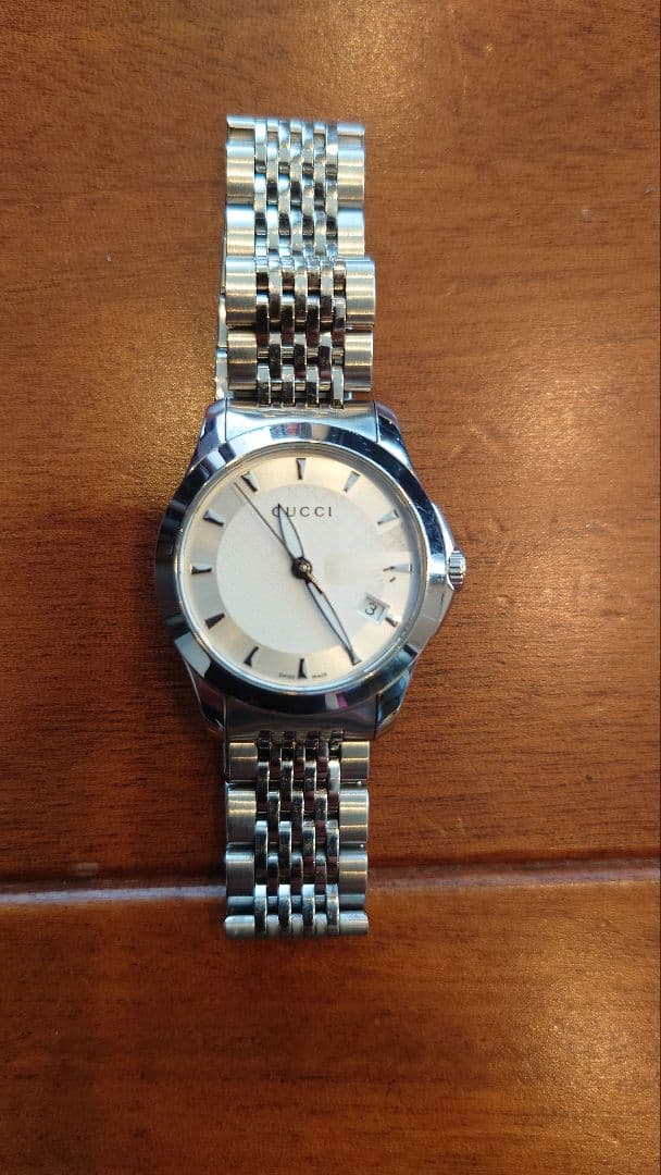 グッチ　GUCCI G-TIMELESS ホワイト