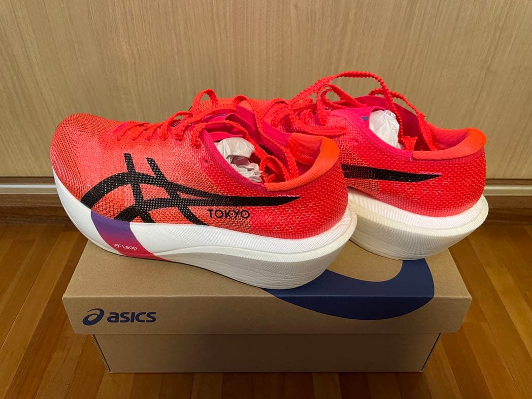 美品 asics メタスピードエッジ TOKYO 23.5cm