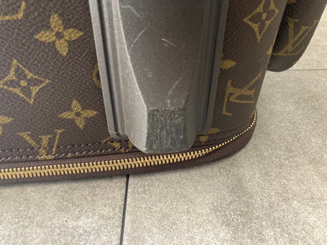 Louis Vuitton モノグラム キャリーケース　※難あり