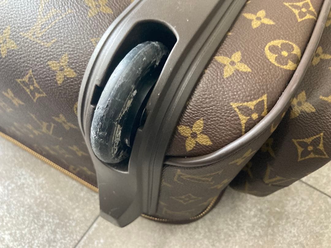 Louis Vuitton モノグラム キャリーケース　※難あり