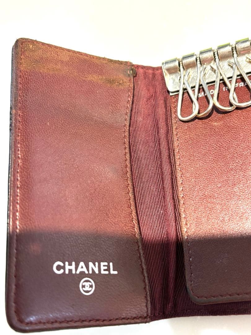 値下げ中！CHANEL シャネル　キルティングレザーキーケース