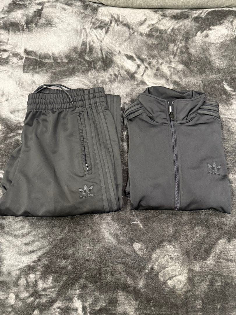 adidas オリジナルズ セットアップ ジャージ 上下セット