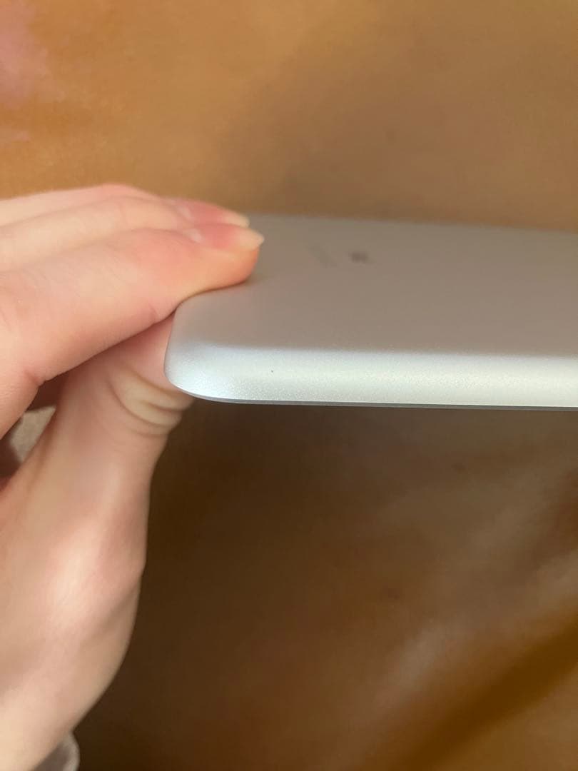 「極美品」iPad mini第5世代　シルバー/ホワイト10.2インチ 本体