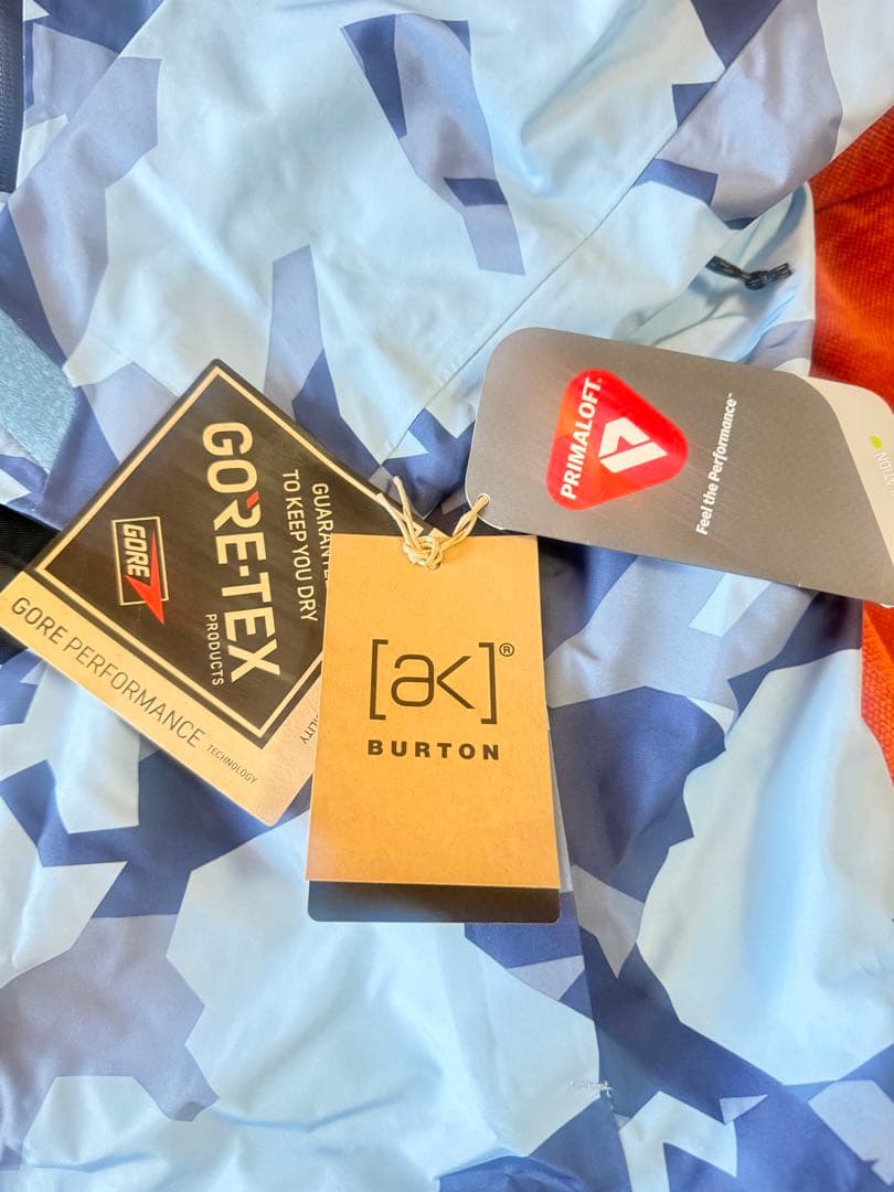 未使用品 BURTON AK SWASH JK Men’s L GEOCAMO