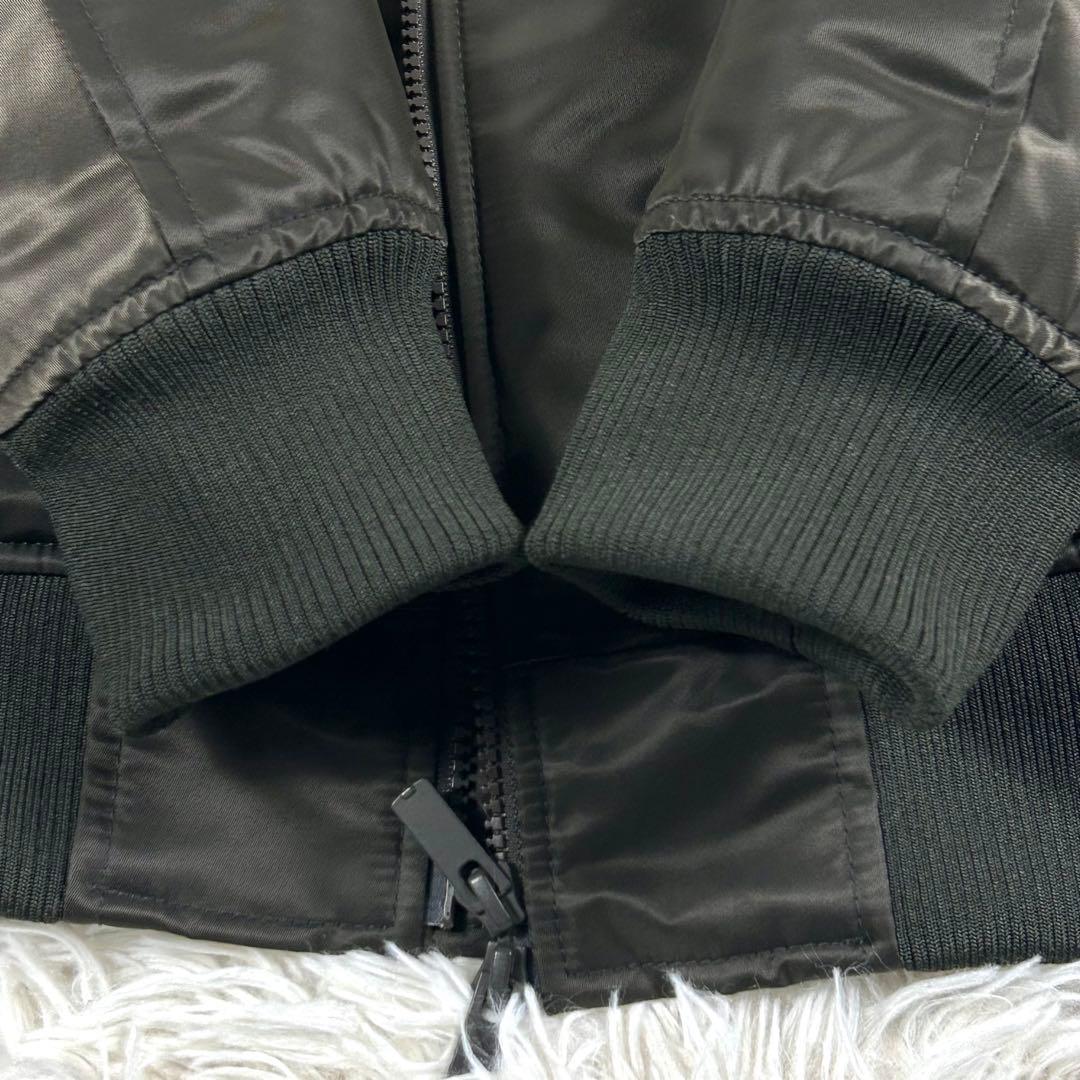 ユニクロ +J ハイブリッドダウンオーバーサイズMA-1 グレー ジルサンダー