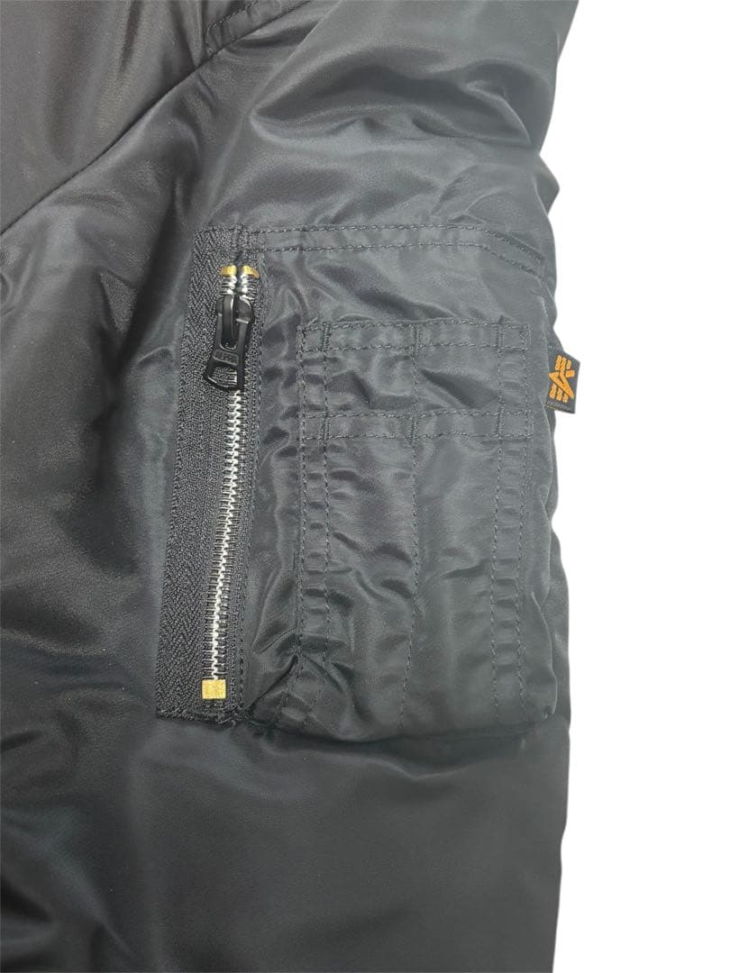 ✨極美品✨ ALPHA MA-1 Mサイズ ブラック フライトジャケット