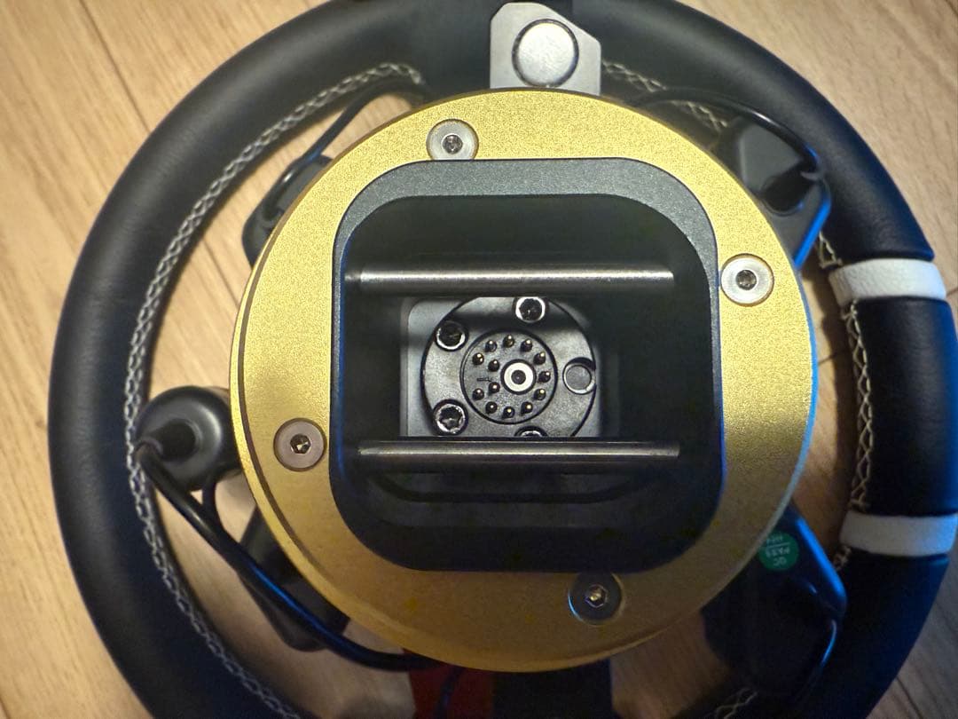 その他 Fanatec CS wheel+hub v2 + QR2 PRO