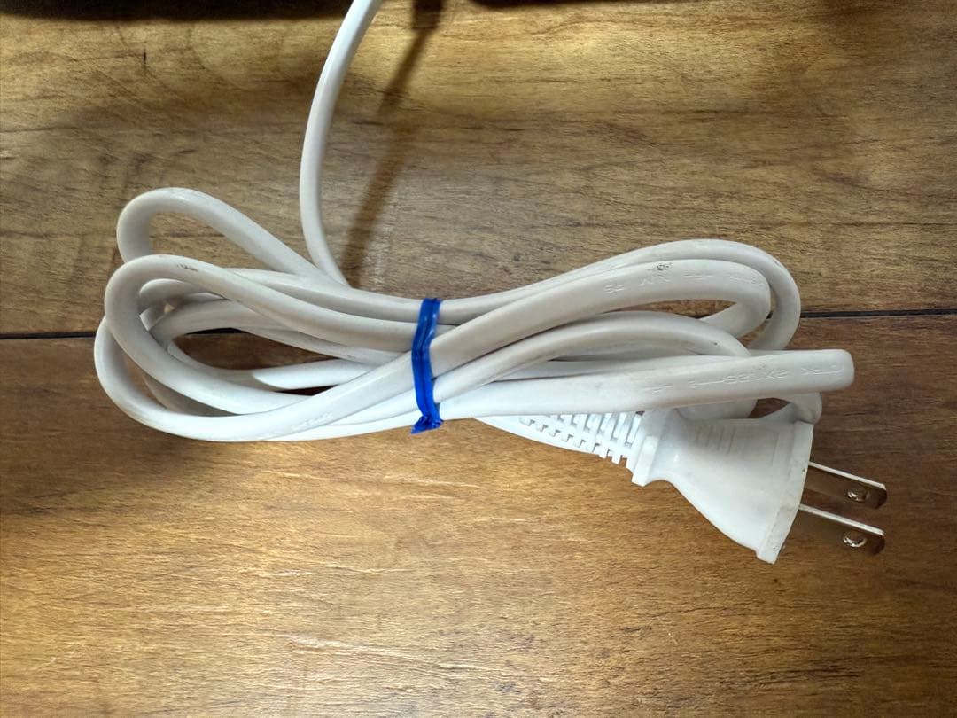 シャープ　ハイブリッド式 衣類乾燥除湿機 CV-SH150-W