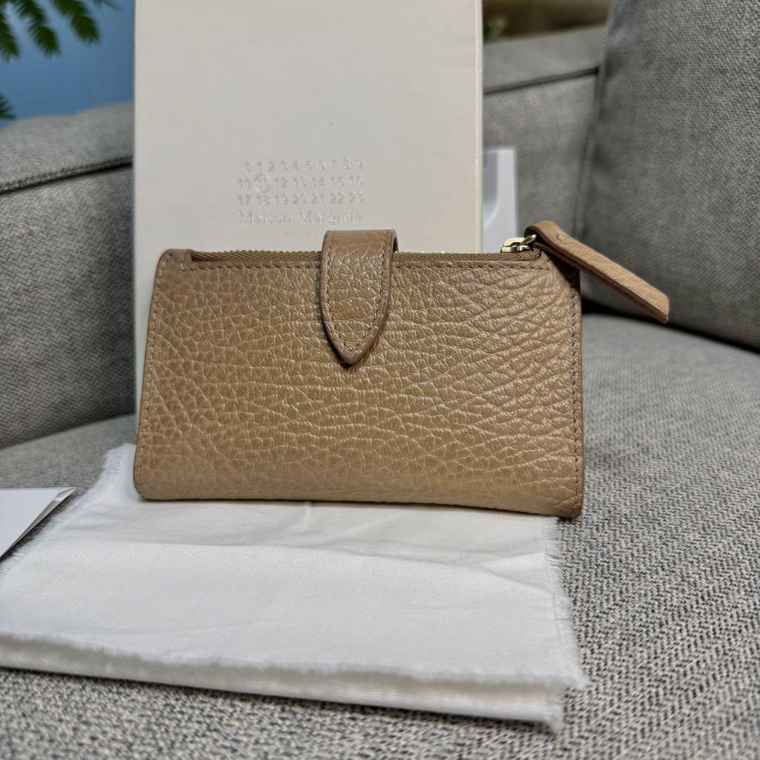 メゾンマルジェラ 4ステッチ ミニウォレット ケース ベージュ